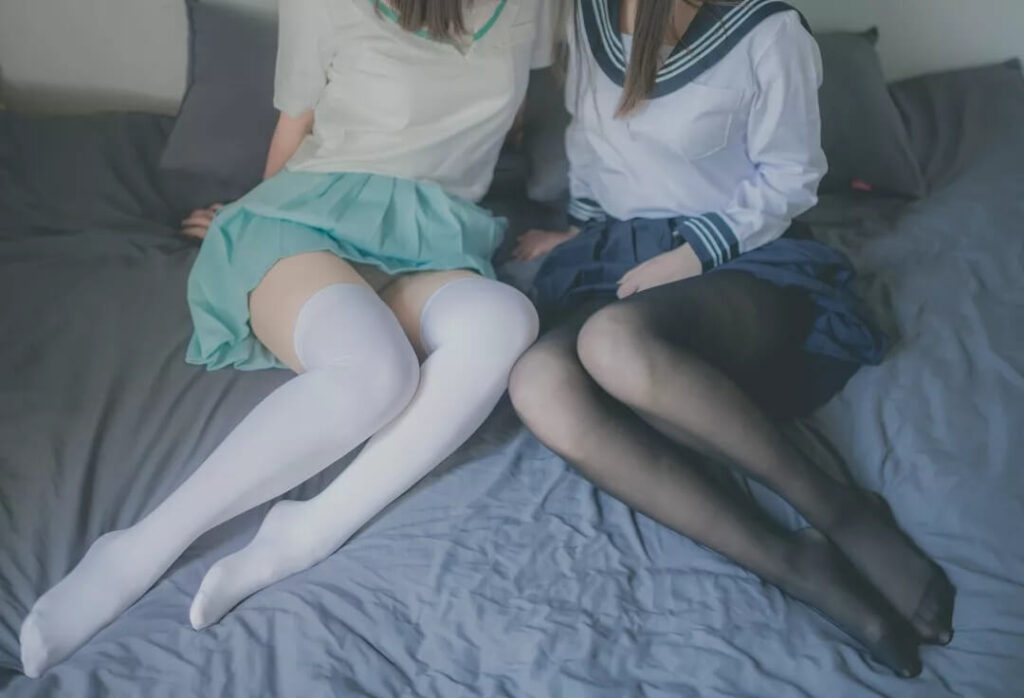 网传福利姬@哪个大佬手里有柚木yuzuki系列合集